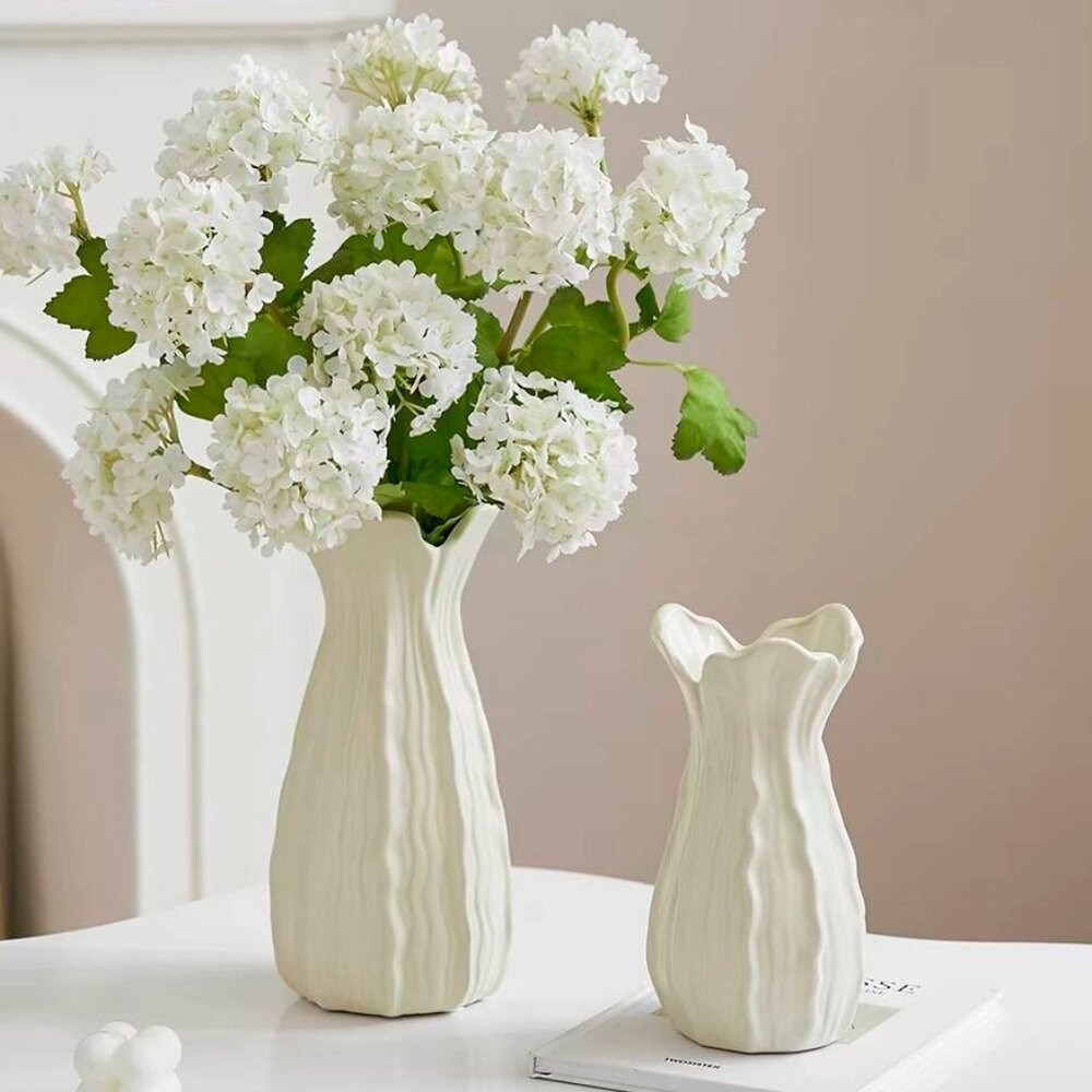 Matte Ivory Textured Vase – Chic Everyday Decor